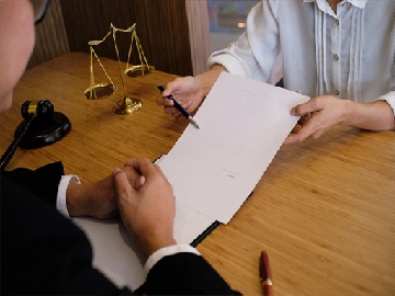 民事纠纷中欠款会牵连父母财产吗？法律权威解析